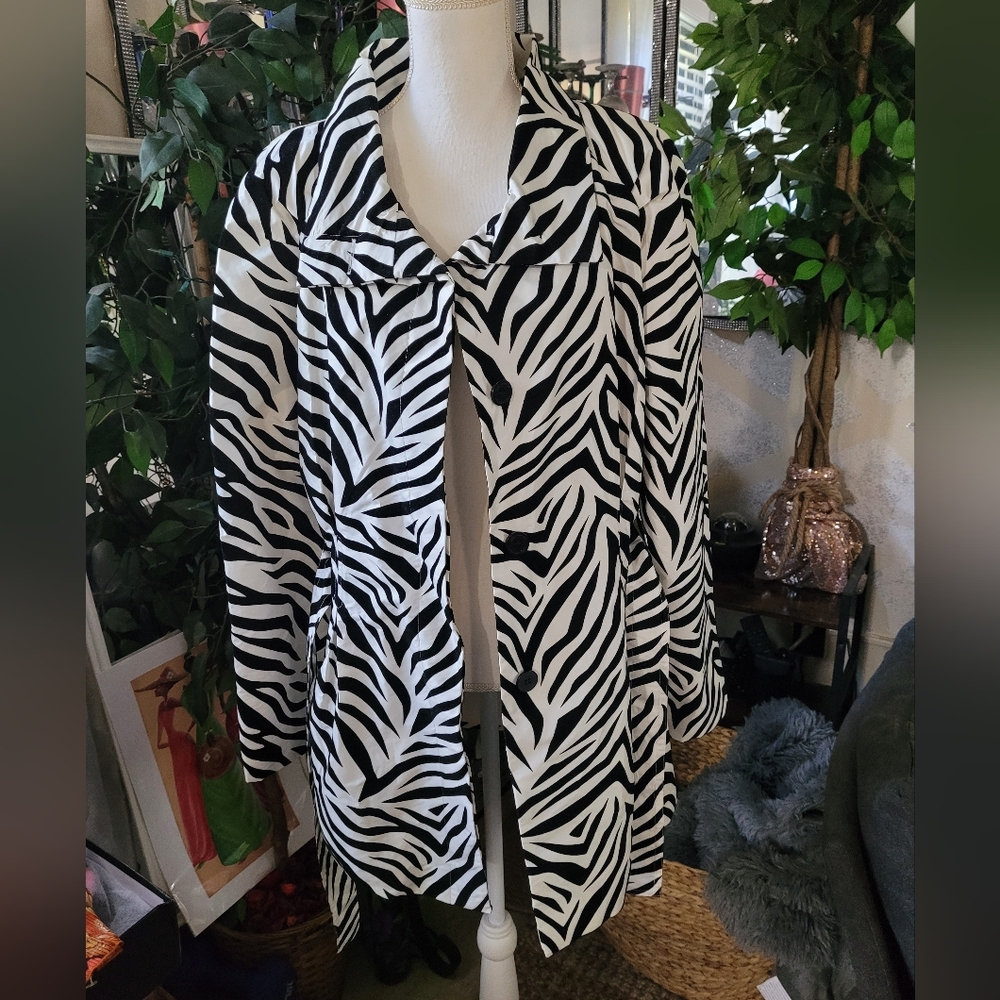 Zebra Mid Length Blazer